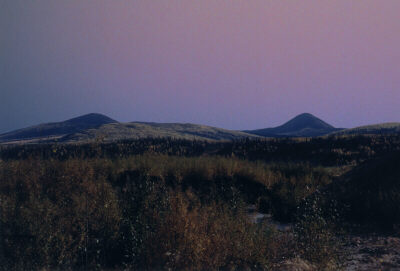 UFO completetly dissappeared behind Haystack Mountain